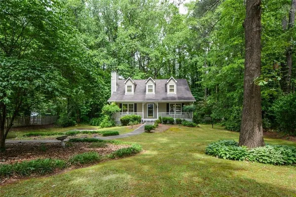 $330,000 | 1448 Ironwood Court, Grayson, GA 30017
