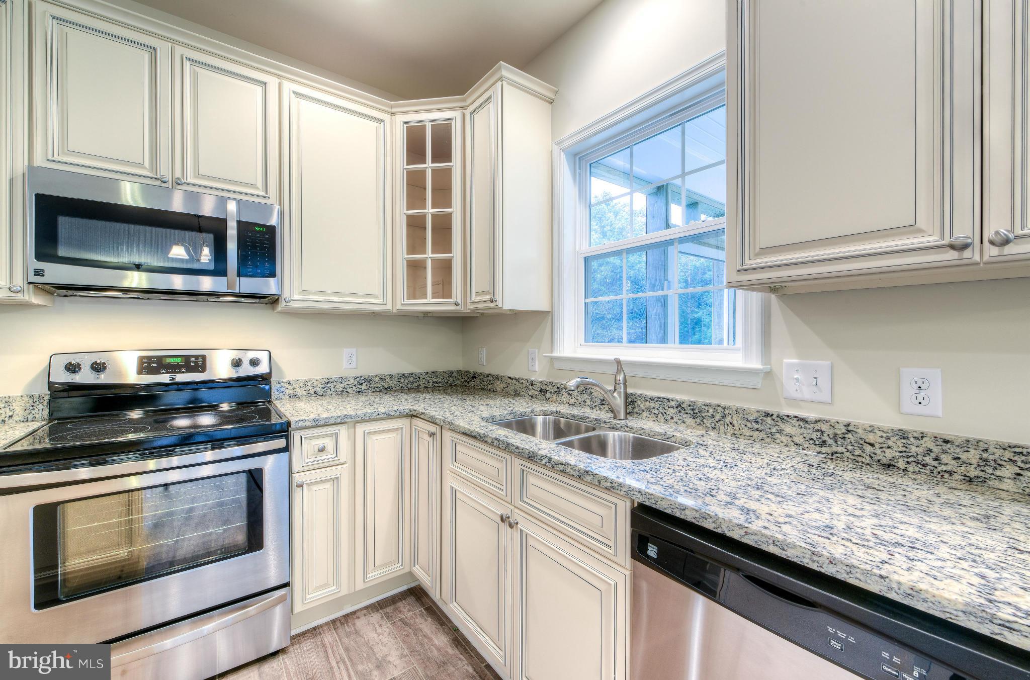 18359 Sharon Road Triangle, VA 22172 - Photo 2 of 30 Pictures in listing similar to home being built