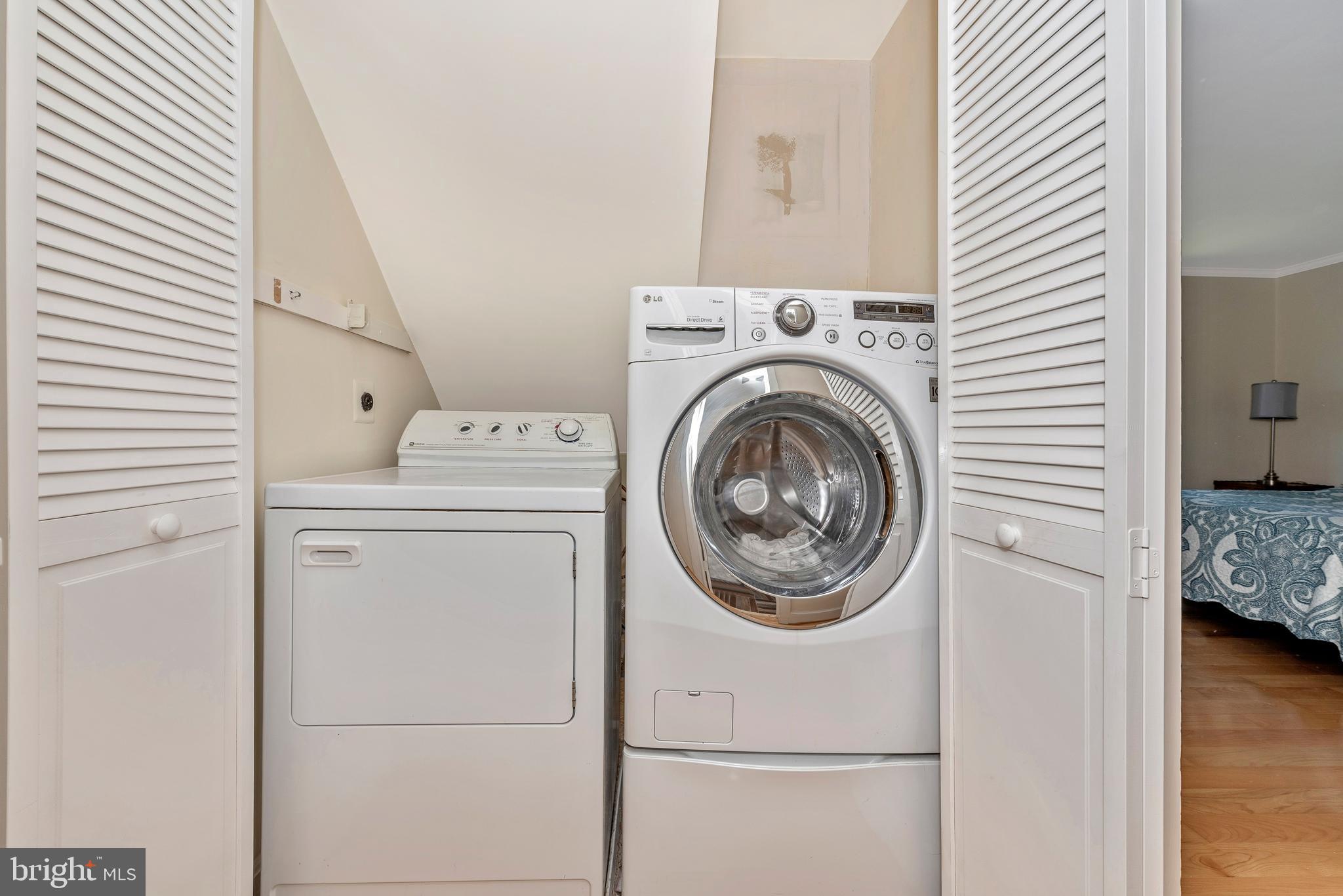 5741 Mountville Road Adamstown, MD 21710 - Photo 26 of 58 Main floor laundry