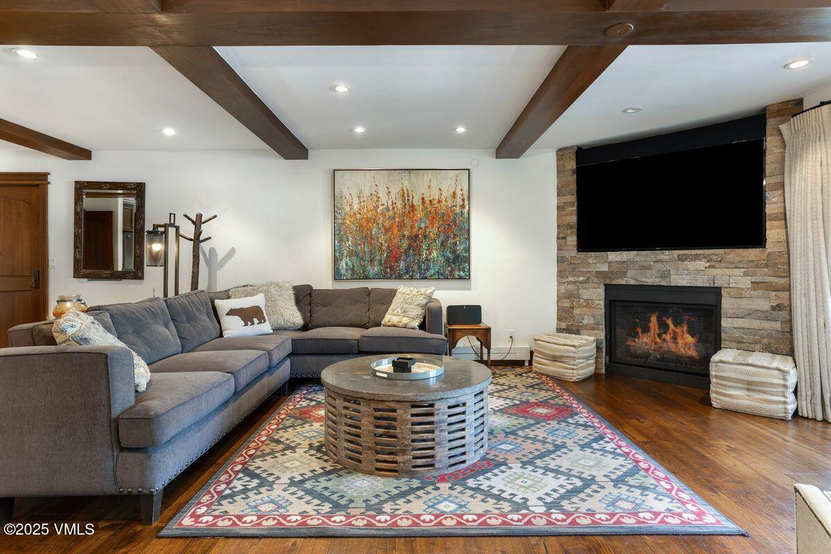 291 Bridge Street, Unit R1 Vail, CO 81657 - Photo 1 of 32 photo_offline_001