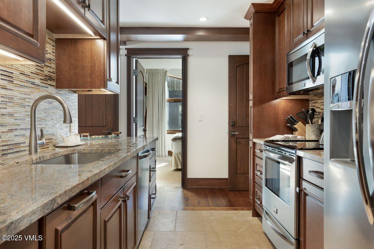 291 Bridge Street, Unit R1 Vail, CO 81657 - Photo 11 of 32 photo_offline_030