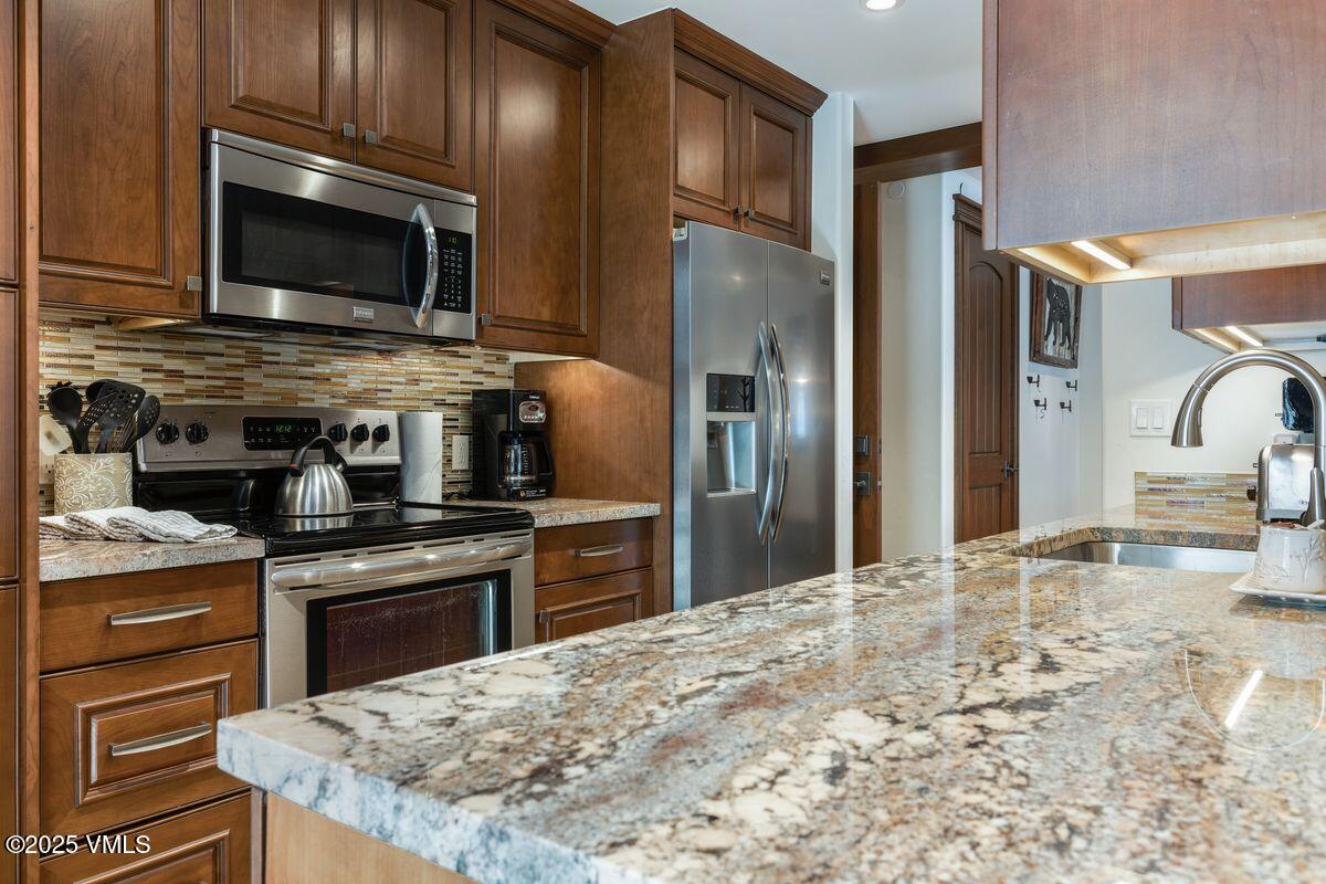 291 Bridge Street, Unit R1 Vail, CO 81657 - Photo 12 of 32 photo_offline_025