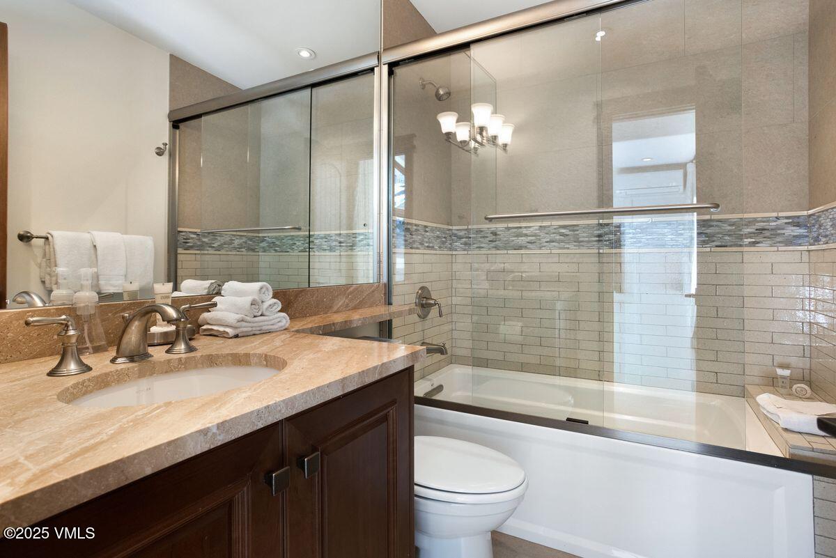 291 Bridge Street, Unit R1 Vail, CO 81657 - Photo 15 of 32 photo_offline_022