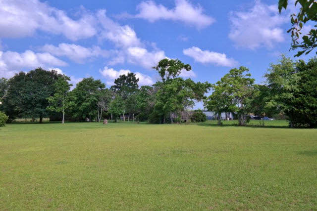 18545 County Road 26 Foley, AL 36535 - Photo 17 of 18 Back Yard