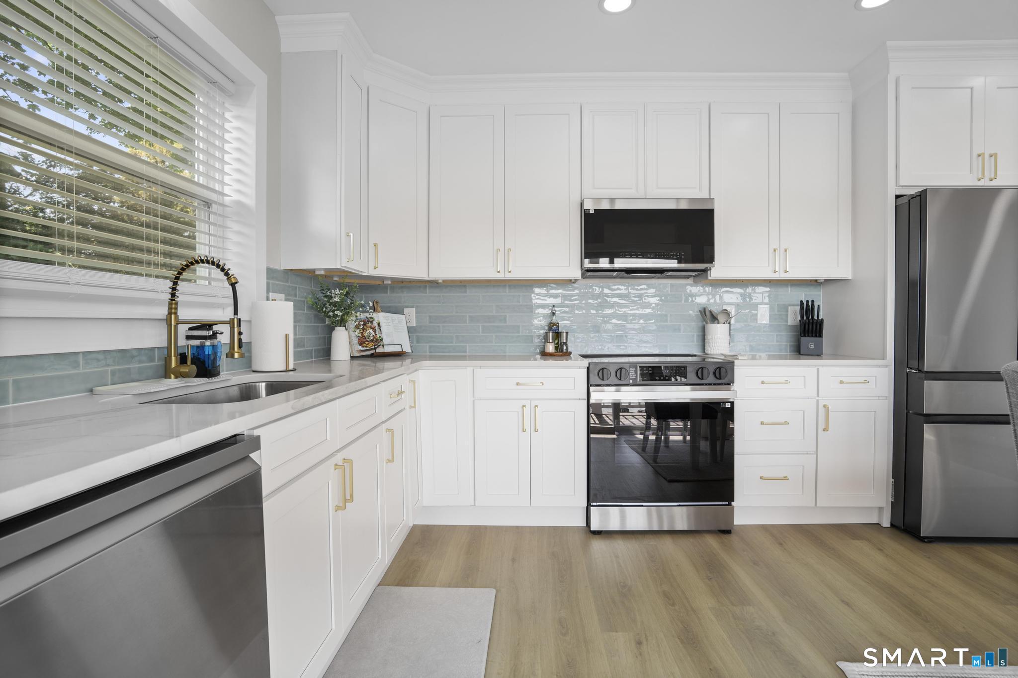 270 Elm Street Groton, CT 06340 - Photo 14 of 27