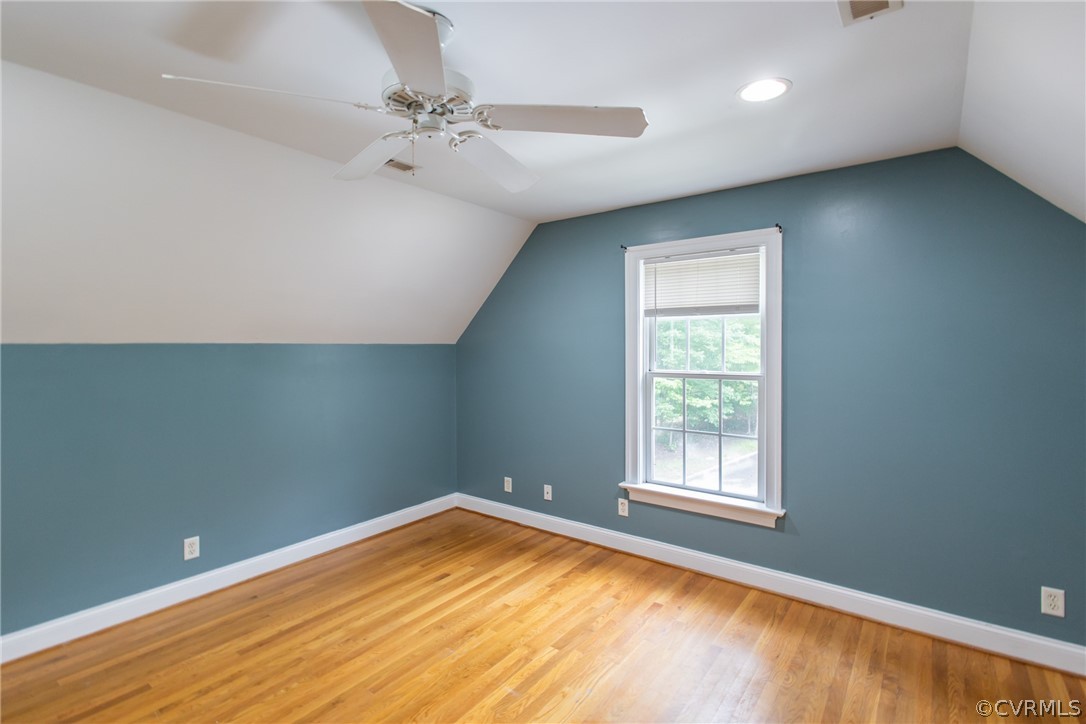 369 Hamlet Road Manakin-Sabot, VA 23103 - Photo 32 of 50 an empty room with a window