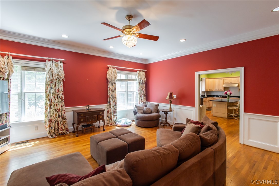 369 Hamlet Road Manakin-Sabot, VA 23103 - Photo 8 of 50 a living room with furniture and a fireplace