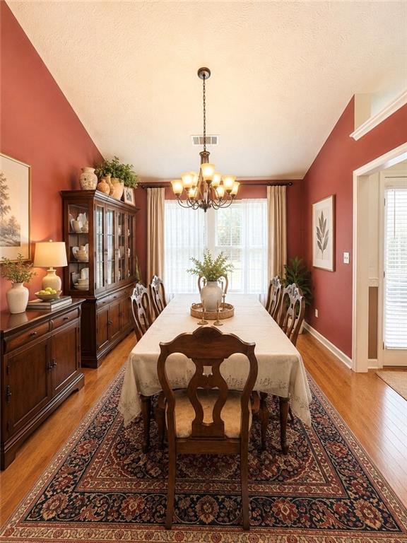 2130 St Thomas Way Suwanee, GA 30024 - Photo 8 of 31