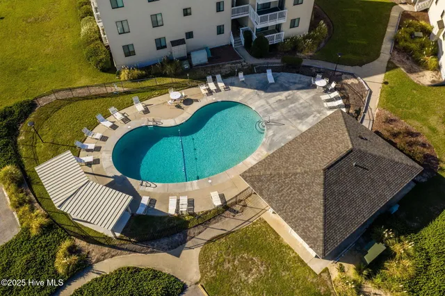 $598,000 | 10300 Coast Guard Road, Unit 304D, Emerald Isle, NC 28594