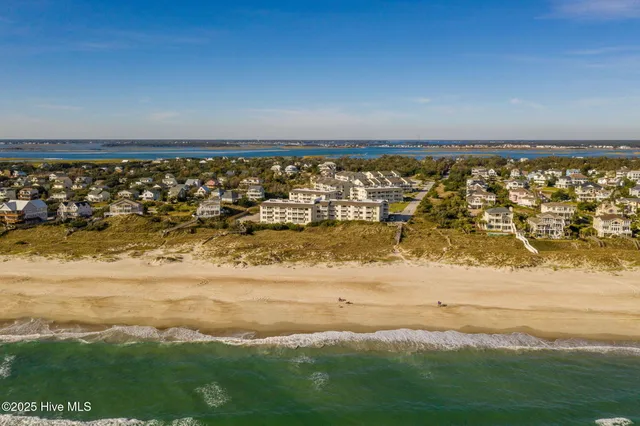 $598,000 | 10300 Coast Guard Road, Unit 304D, Emerald Isle, NC 28594