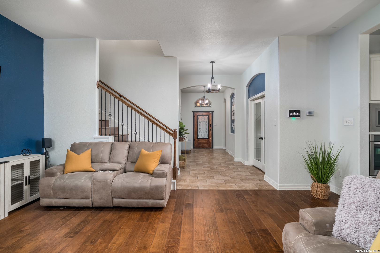 11331 Massive Mount Helotes, TX 78023 - Photo 8 of 43 a living room with furniture and wooden floor
