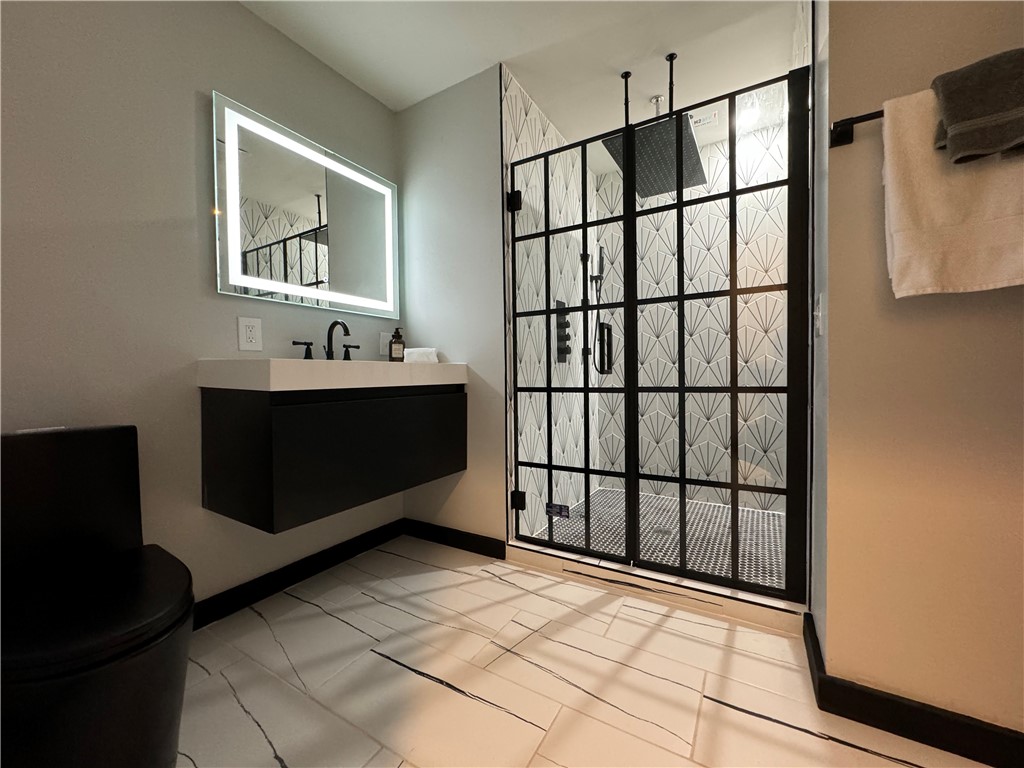 37 Kirklees Road Pittsford, NY 14534 - Photo 19 of 38