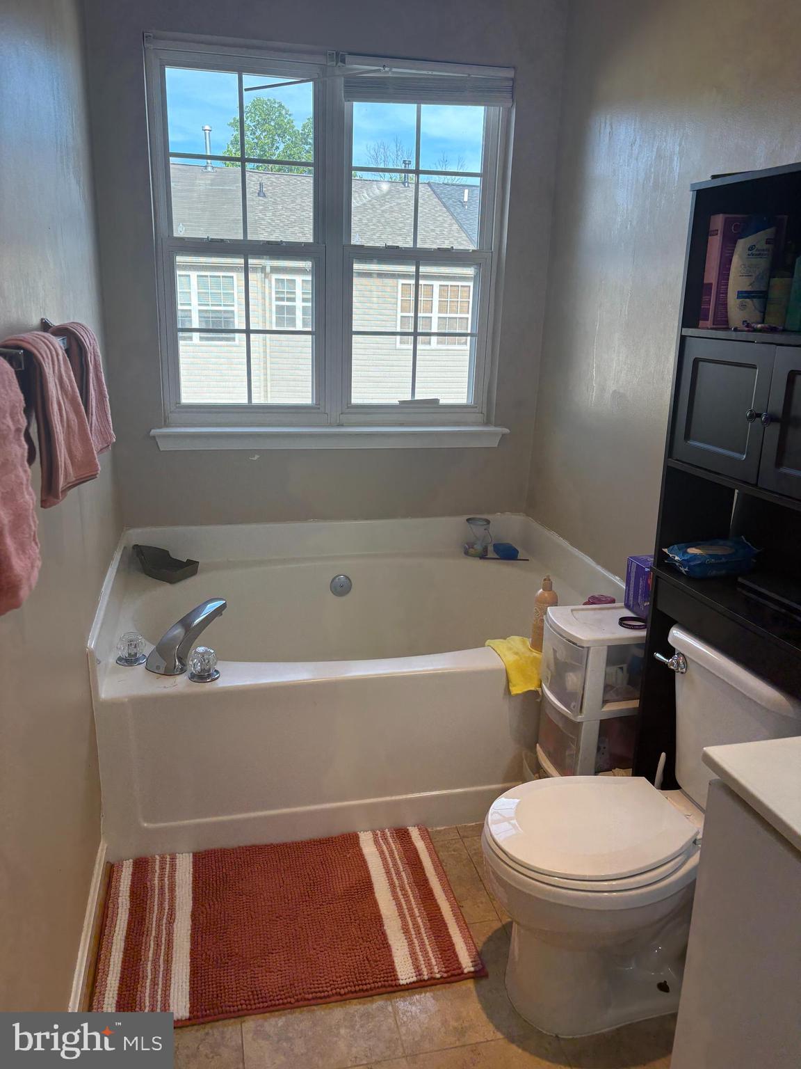 4104 Cutty Sark Road Middle River, MD 21220 - Photo 11 of 19 Soaking tub