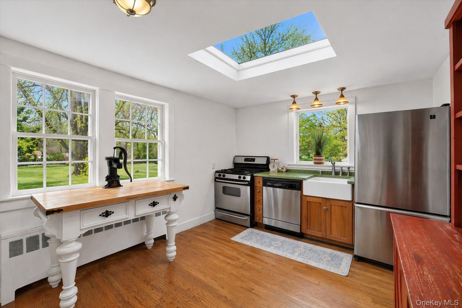 1835 Jacob Road Cortlandt Manor, NY 10567 - Photo 8 of 25 Gallery Image 8