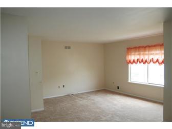 36 Allison Road East Windsor, NJ 08520 - Photo 9 of 12