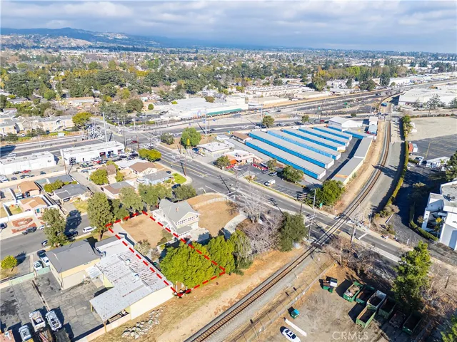 an aerial view of residential building and lake view