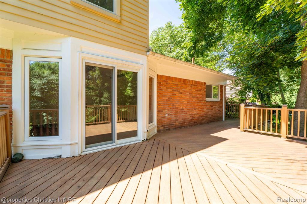 5127 Iron Gate Road Bloomfield Hills, MI 48304 - Photo 39 of 55 Gallery Image 39