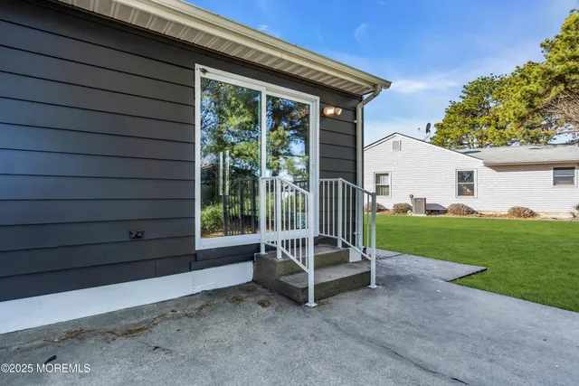 a picture of floor plan