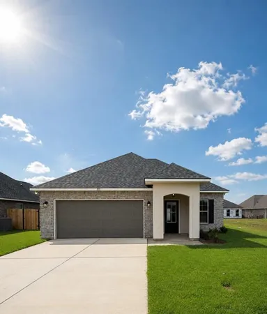 $2,400 | 213 Paisley Lane, Bossier City, LA 71111