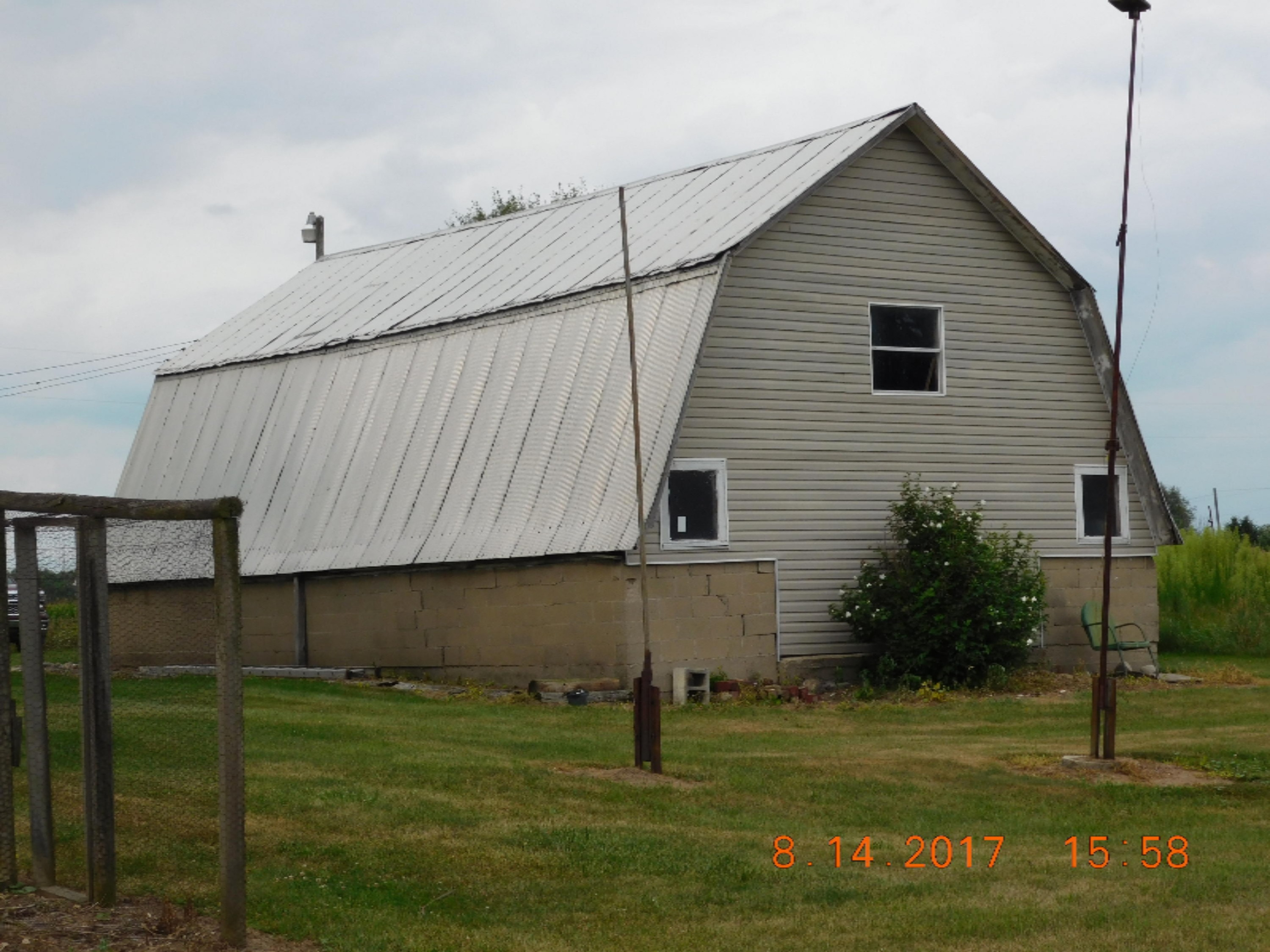 10907 Kendaville Road Coral, MI 49322 - Photo 17 of 31 DSCN7104