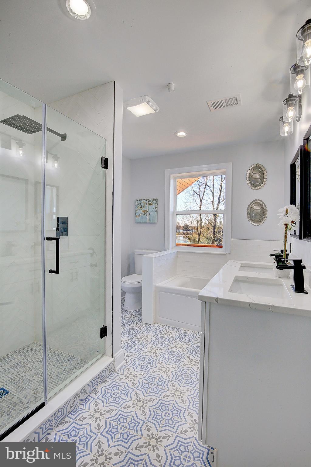 816 Creek Road Essex, MD 21221 - Photo 26 of 44 Gallery Image 26