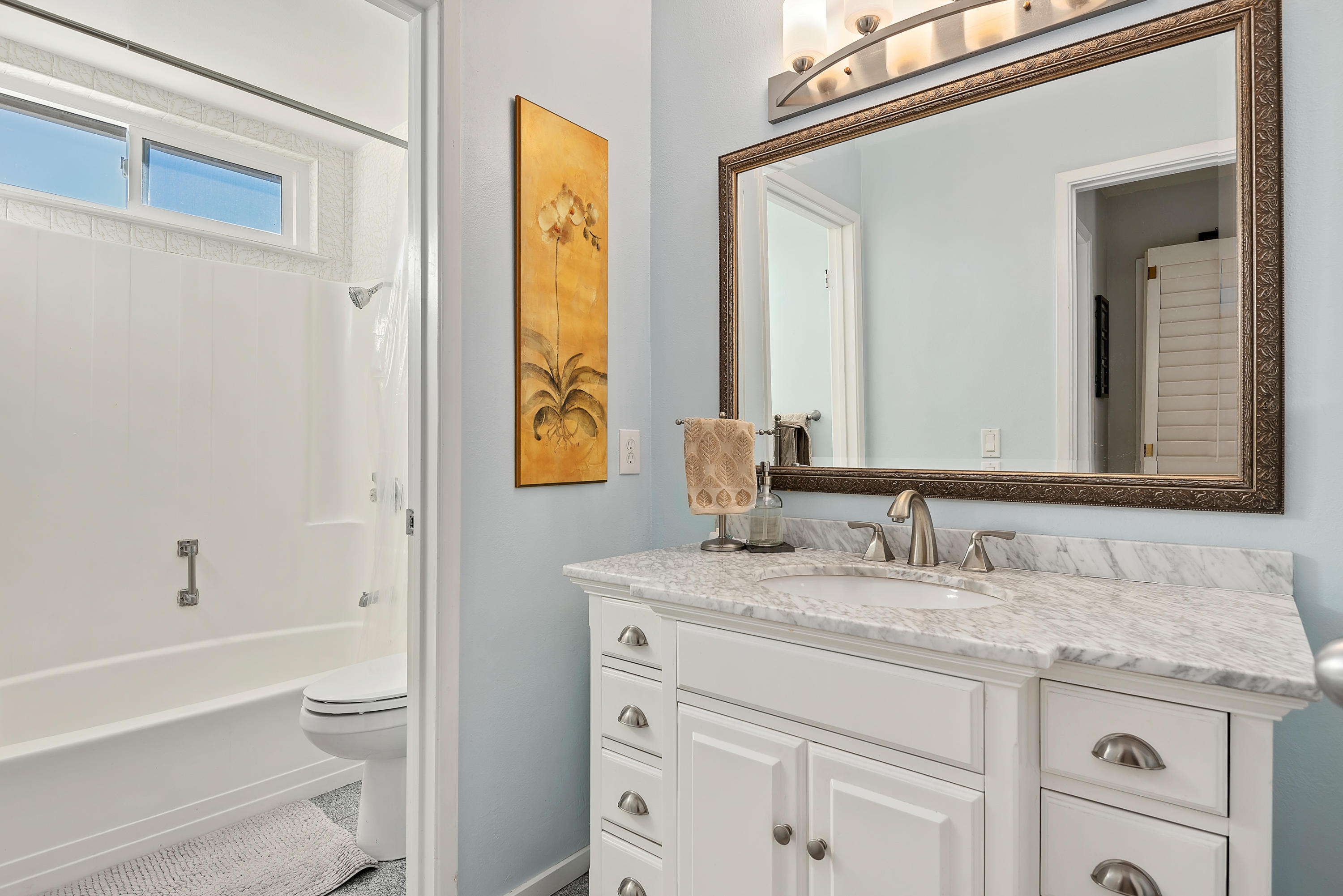 5455 8th Street, Unit 96 Carpinteria, CA 93013 - Photo 9 of 18 10 - Bathroom 1