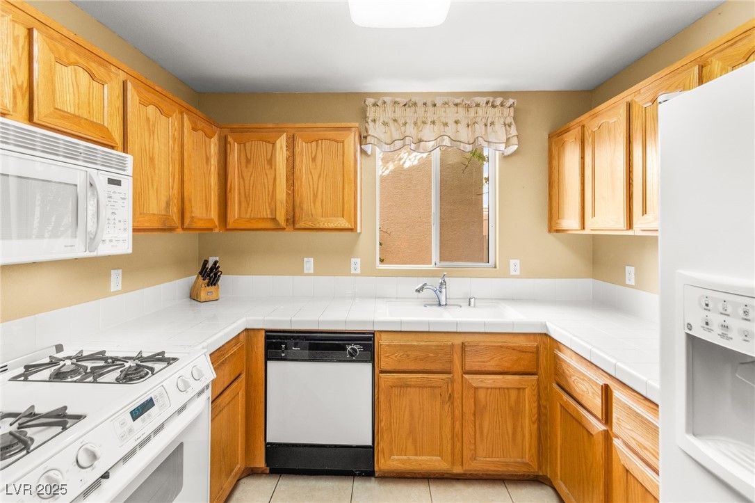 7325 Bindweed Road Las Vegas, NV 89113 - Photo 15 of 50
