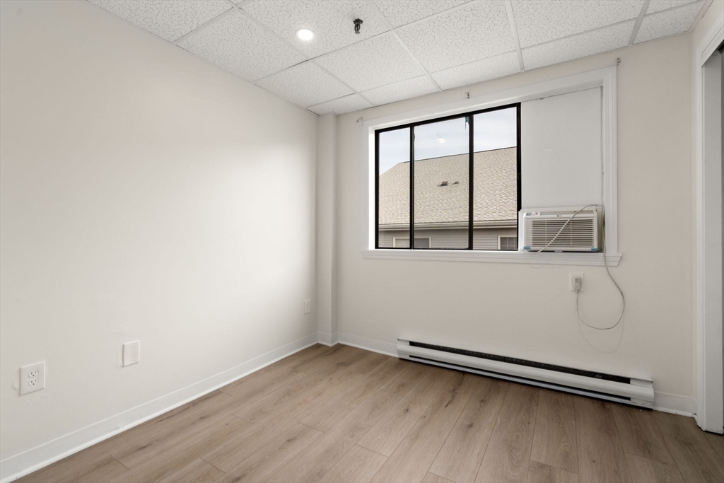 111 Foster Street, Unit 401 Peabody, MA 01960 - Photo 13 of 15