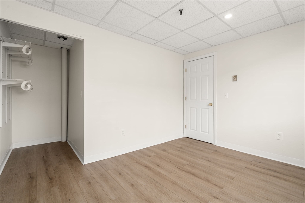 111 Foster Street, Unit 401 Peabody, MA 01960 - Photo 4 of 15