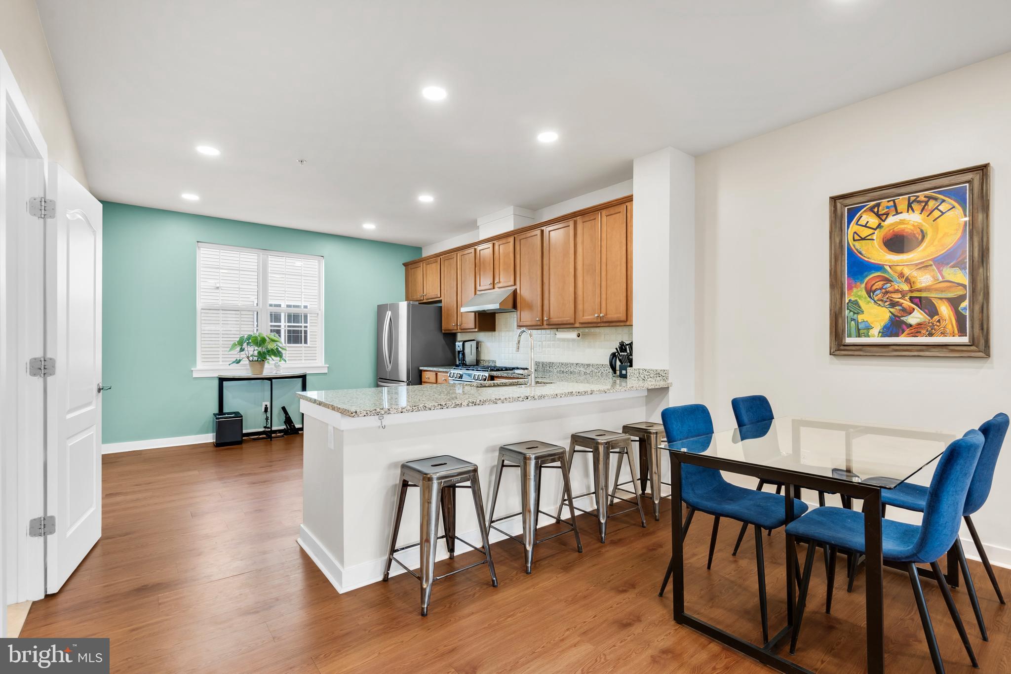 135 Prince George Street Bensalem, PA 19020 - Photo 6 of 41