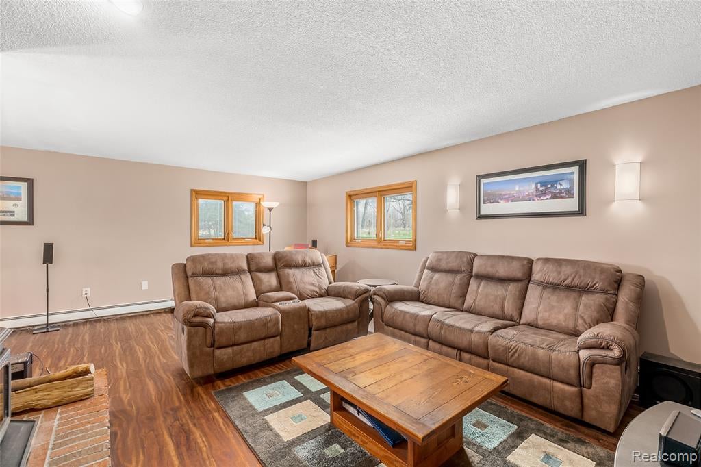 15395 Osius Road Chelsea, MI 48118 - Photo 20 of 58 Gallery Image 20