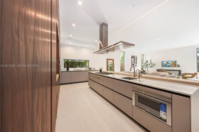 $6,500,000 | 3200 Calusa Street, Coconut Grove, FL 33133