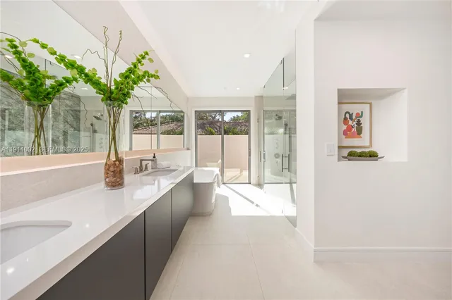 $6,500,000 | 3200 Calusa Street, Coconut Grove, FL 33133