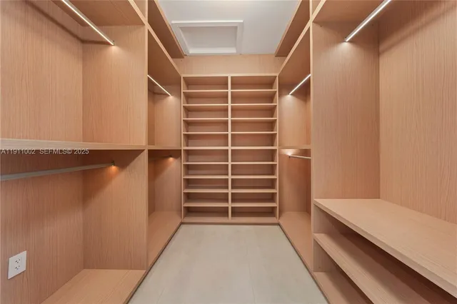 $6,500,000 | 3200 Calusa Street, Coconut Grove, FL 33133