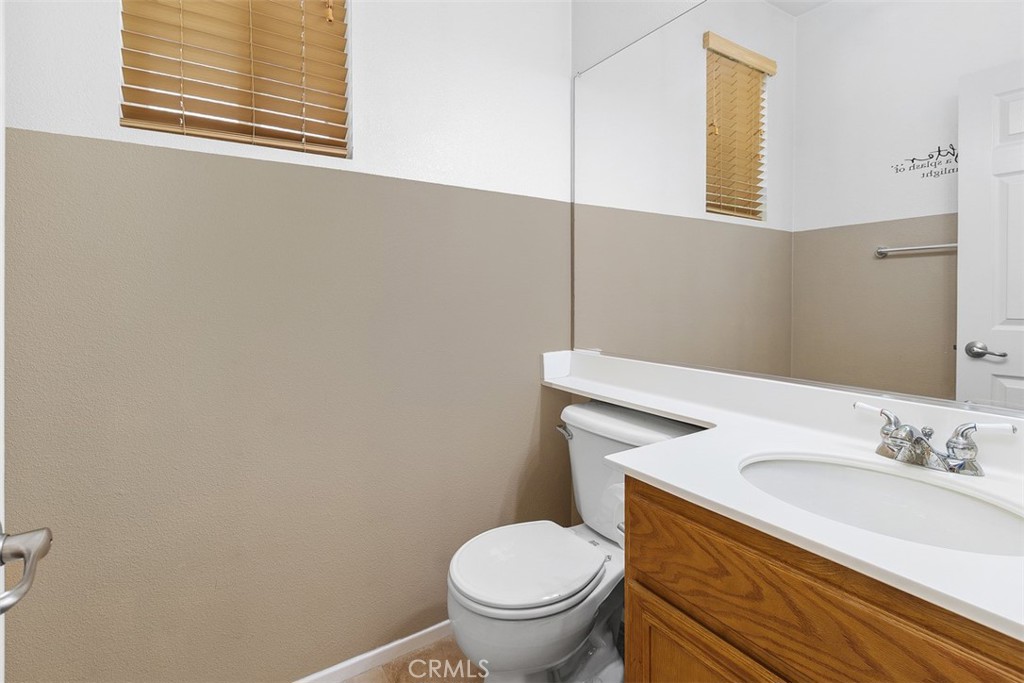 28905 Booth Bay Road Temecula, CA 92591 - Photo 9 of 51 Downstairs Power Room