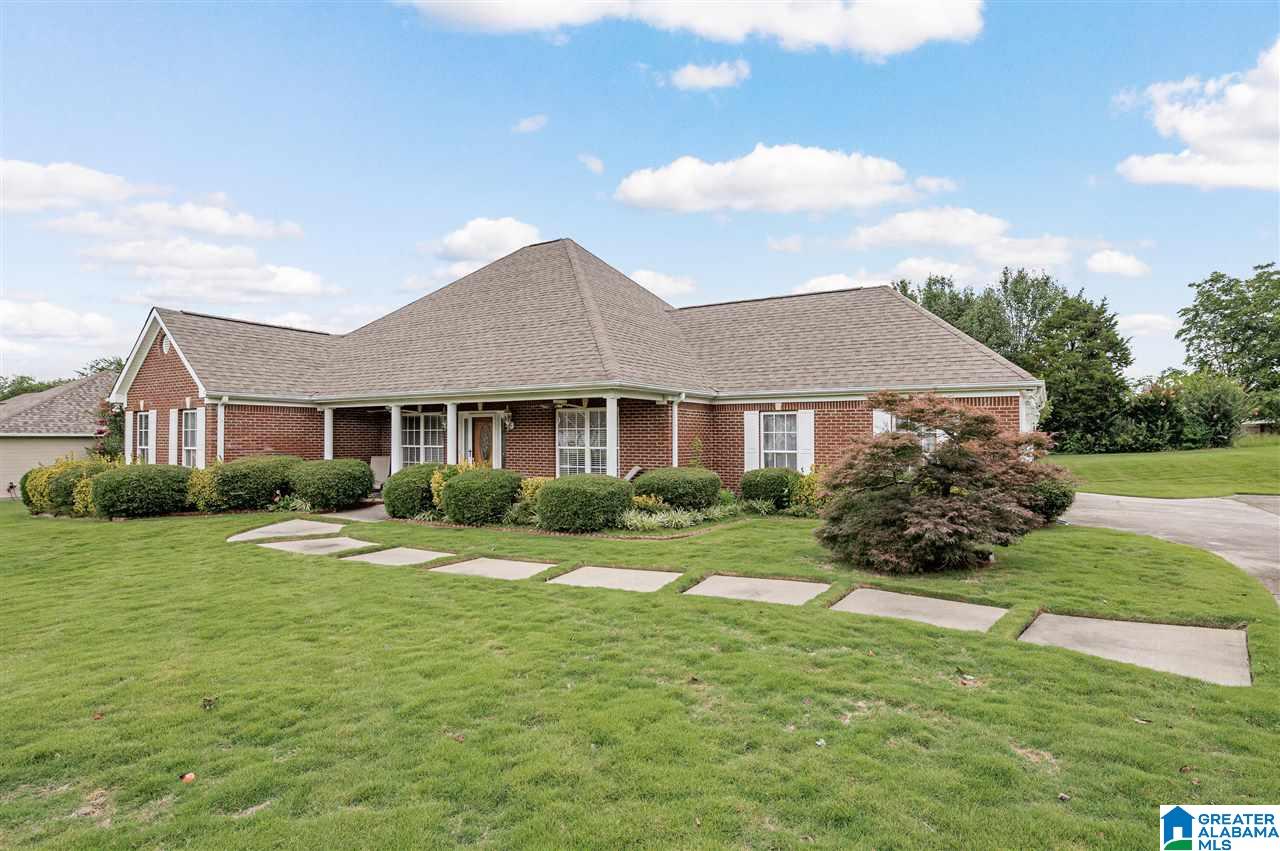 136 Stone Road Pelham, AL 35124 - Photo 2 of 45