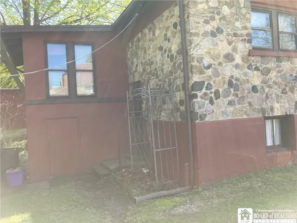 $177,000 | 57 Maple Avenue, Pomfret, NY 14063