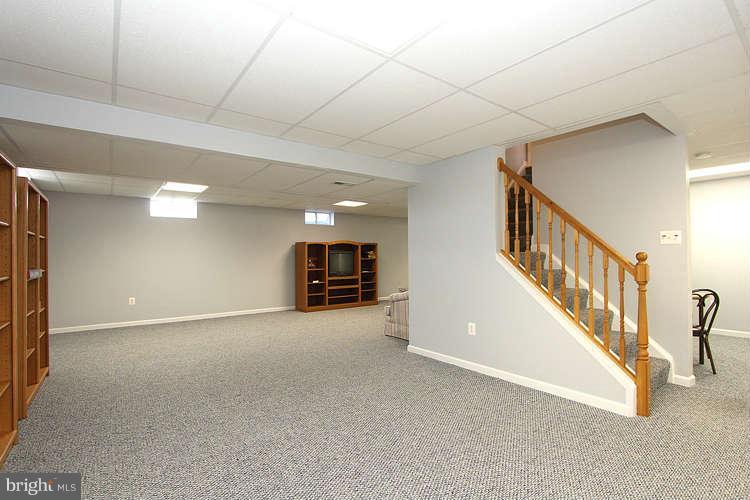 13926 Bromfield Road Germantown, MD 20874 - Photo 25 of 30 Interior (General)