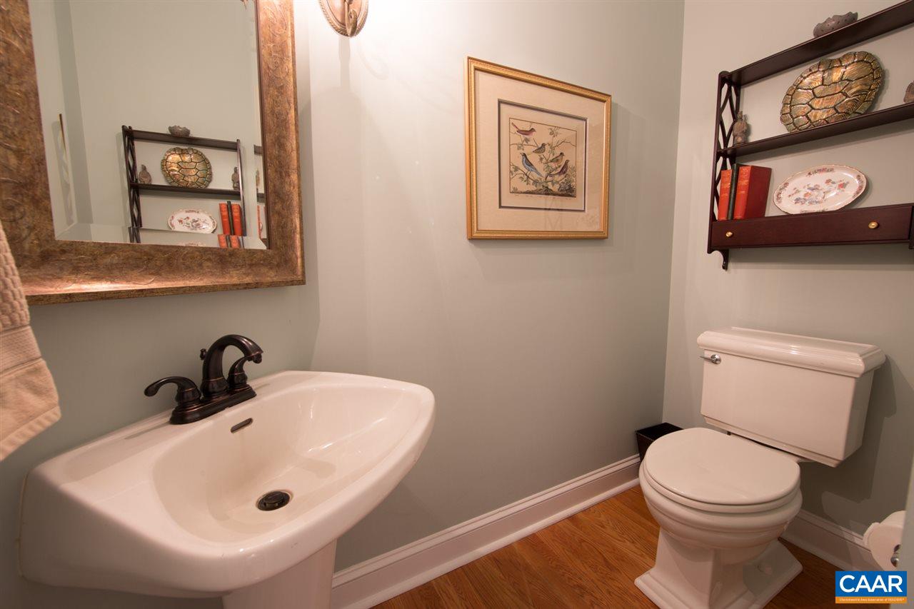2235 Walnut Ridge Lane Charlottesville, VA 22911 - Photo 18 of 39 Gallery Image 18