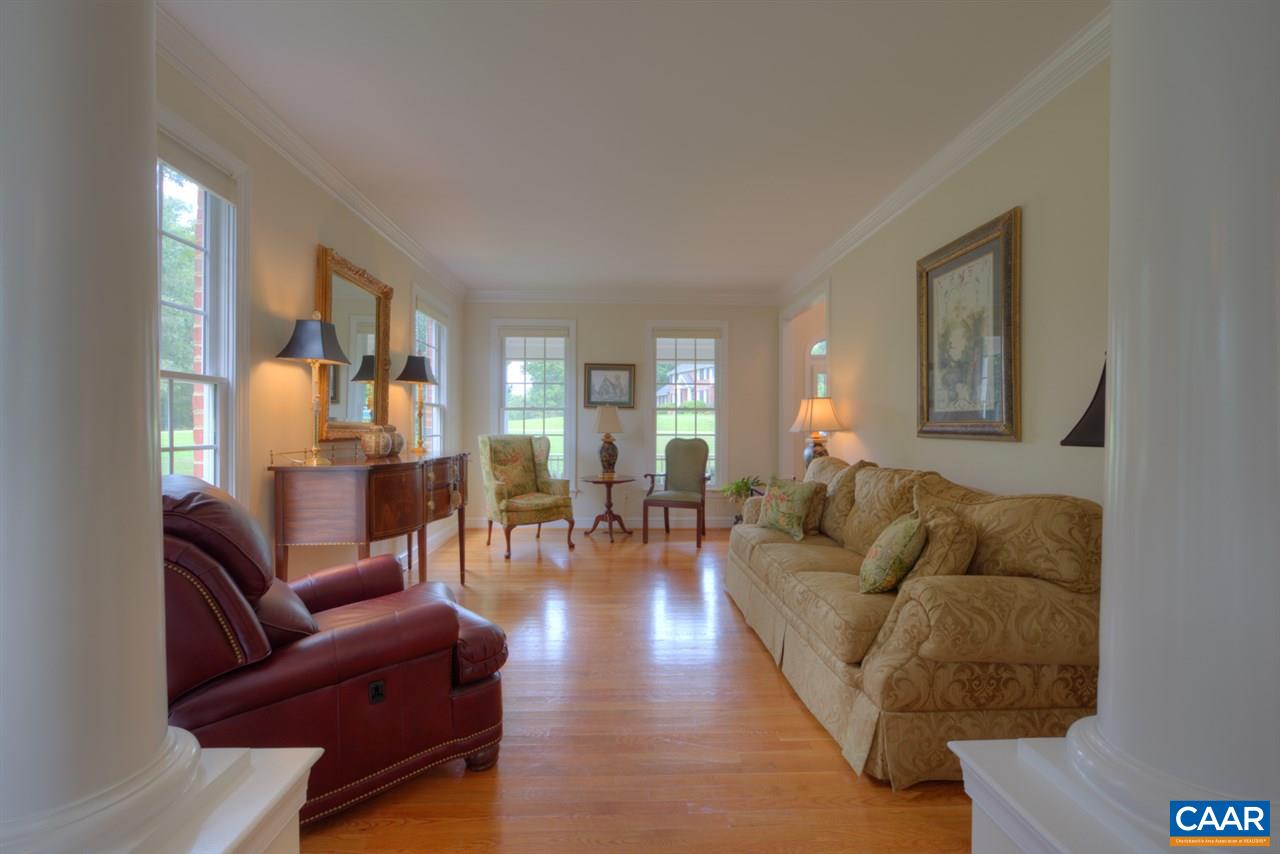 2235 Walnut Ridge Lane Charlottesville, VA 22911 - Photo 7 of 39 Gallery Image 7