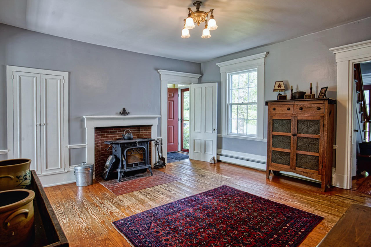85 Bristol Road Damariscotta, ME 04543 - Photo 20 of 36 1-Parlor 2-mod-jkd