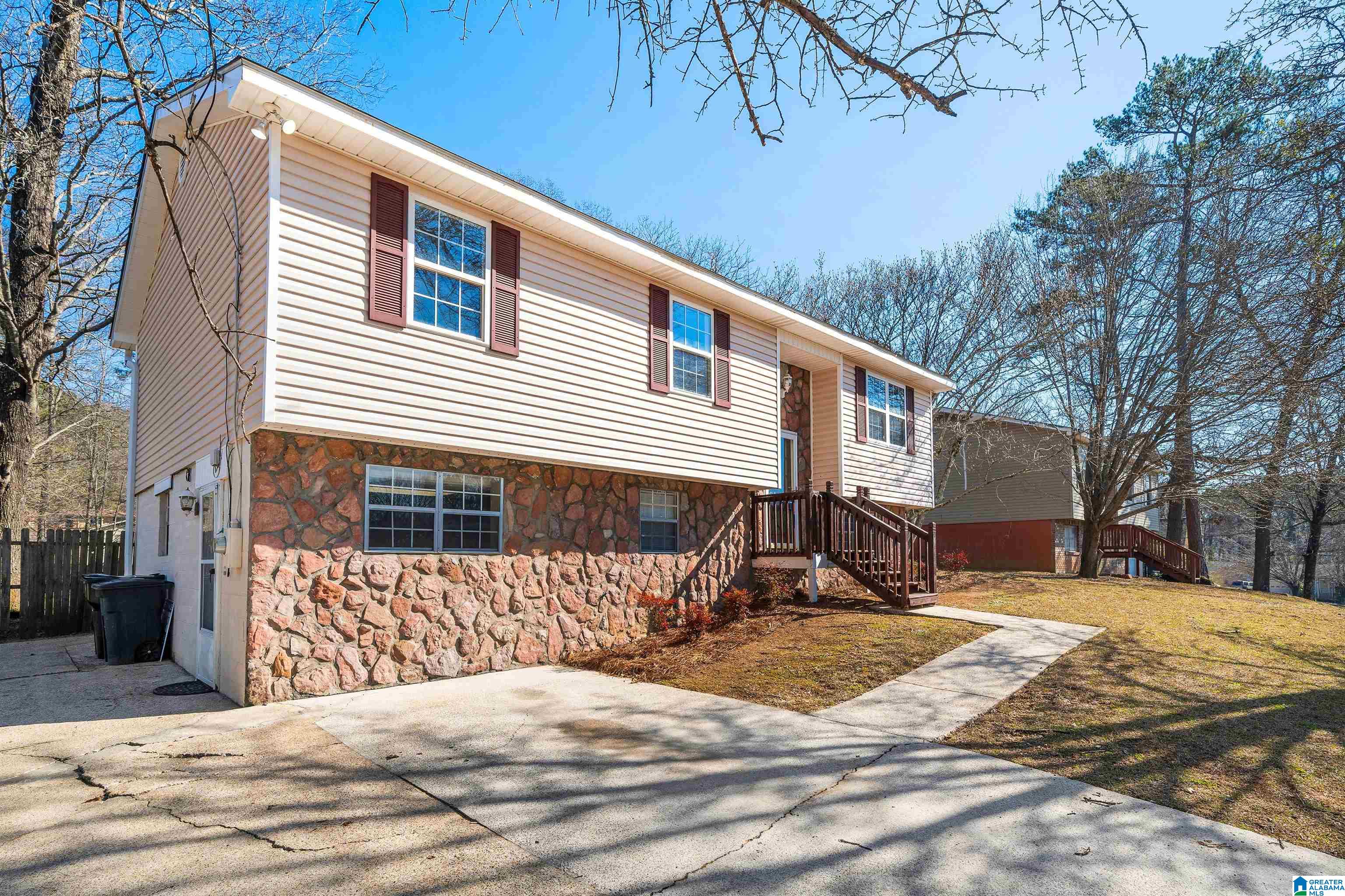 6486 Kimberly Loop Pinson, AL 35126 - Photo 4 of 29