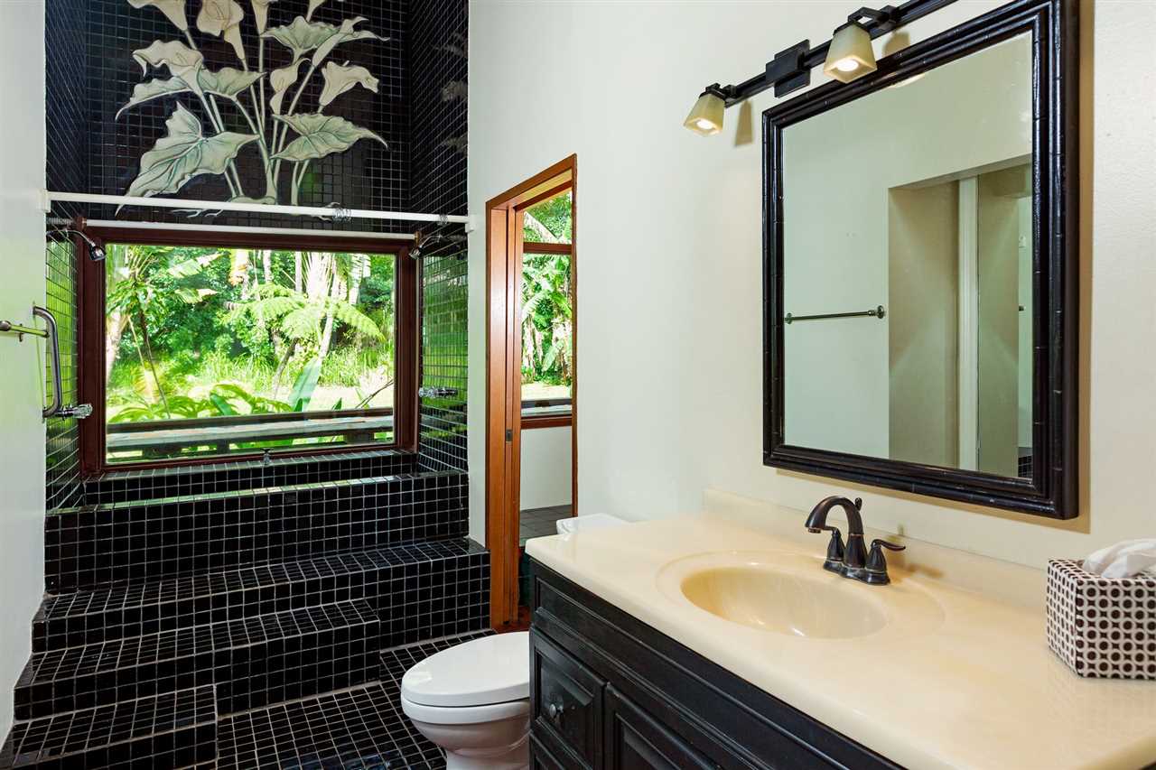 2050 Kaupakalua Road Haiku, HI 96708 - Photo 19 of 22 Gallery Image 19