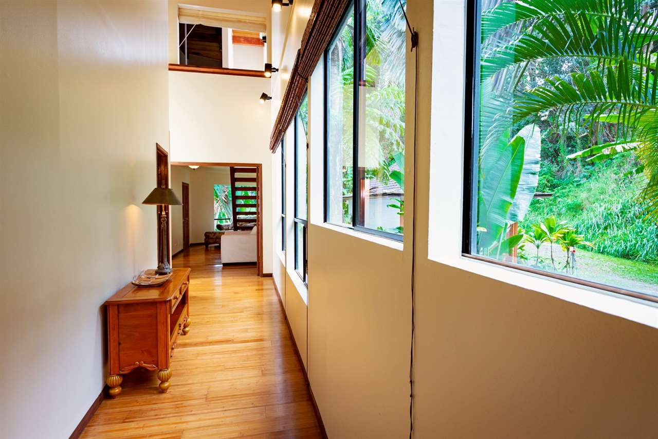 2050 Kaupakalua Road Haiku, HI 96708 - Photo 21 of 22 Gallery Image 21