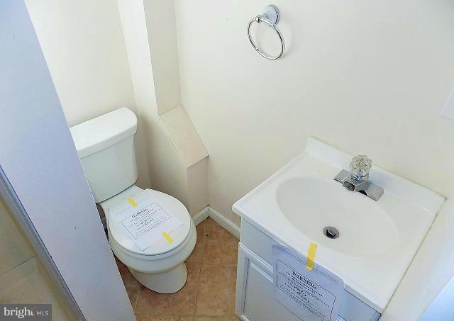 57 Robinson Road Severna Park, MD 21146 - Photo 7 of 11 Interior (General)