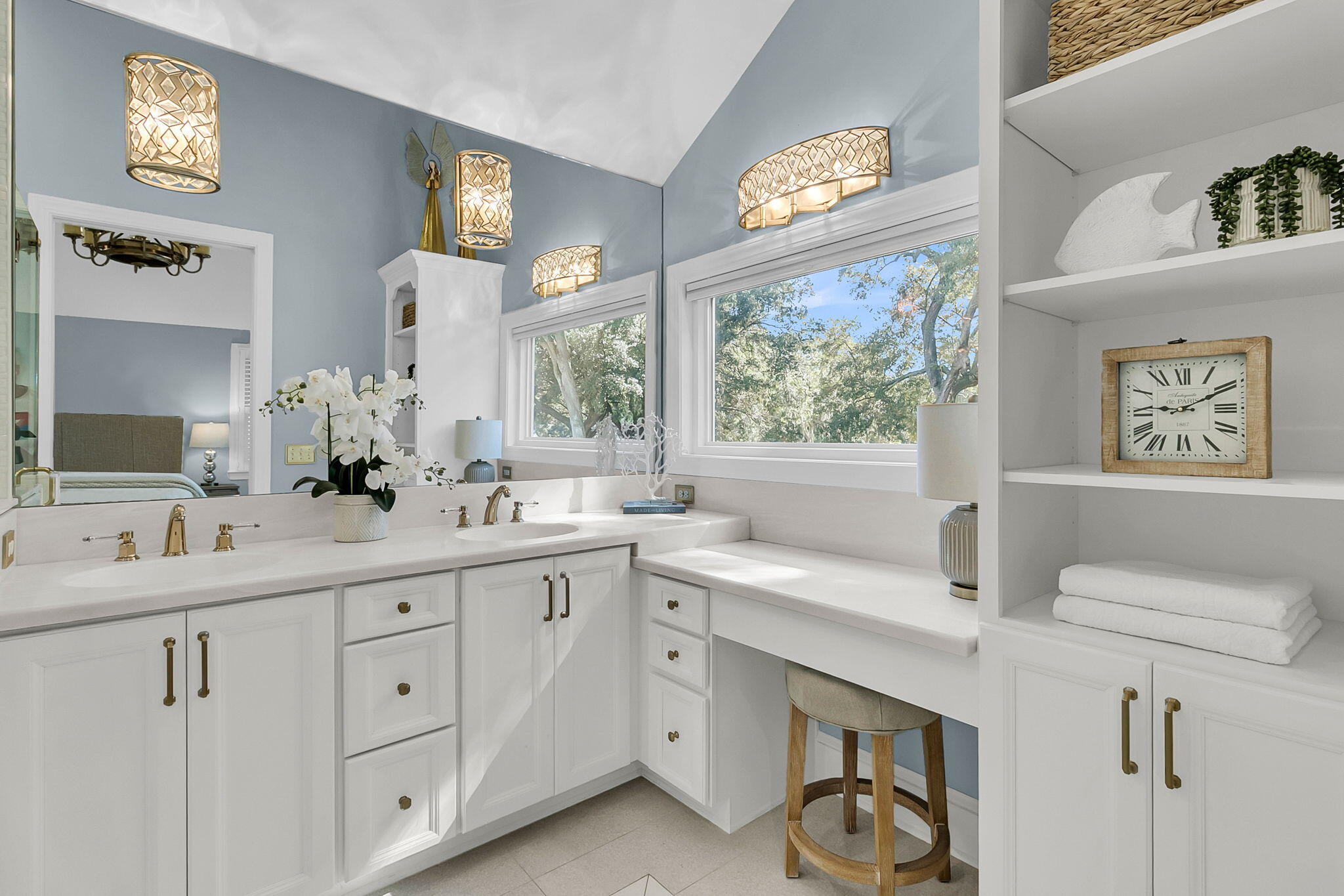 1050 Loyalist Lane Mount Pleasant, SC 29464 - Photo 23 of 31 CREM - 1050 Loyalist Lane-MBathroom2