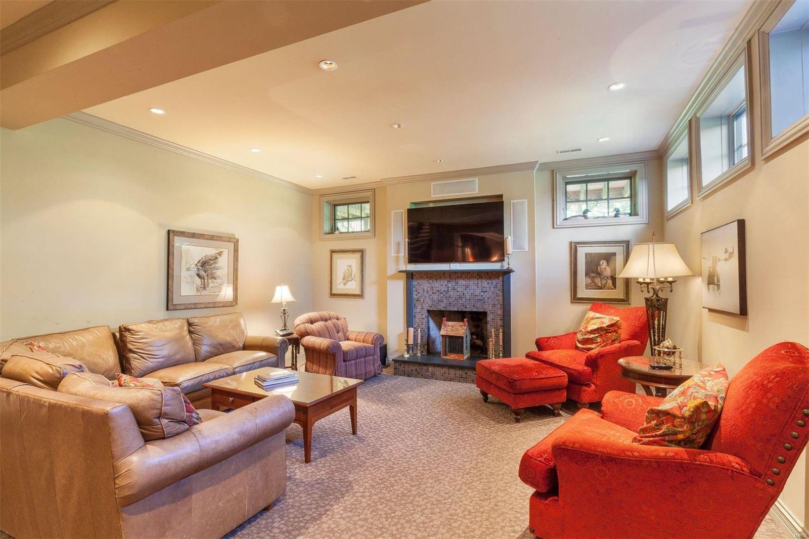 25 Deerfield Road Ladue, MO 63124 - Photo 21 of 25 Gallery Image 21