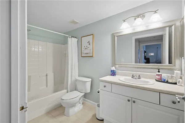 $2,500 | 5095 Fairways Circle, Unit I111, Vero Beach, FL 32967
