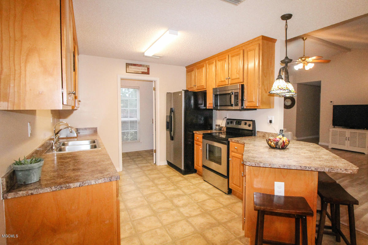 1236 Walt Tanner Road Lucedale, MS 39452 - Photo 11 of 48 2 (2)