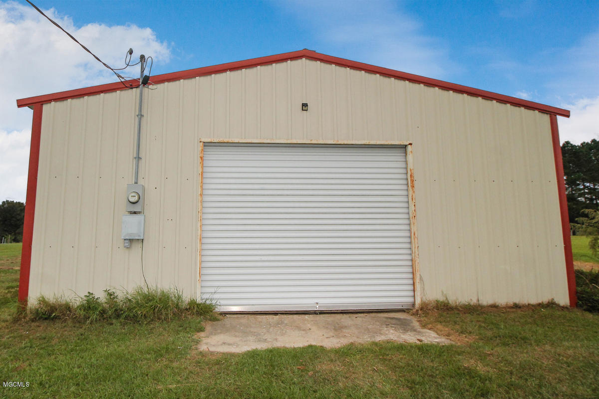 1236 Walt Tanner Road Lucedale, MS 39452 - Photo 36 of 48 4 (8)